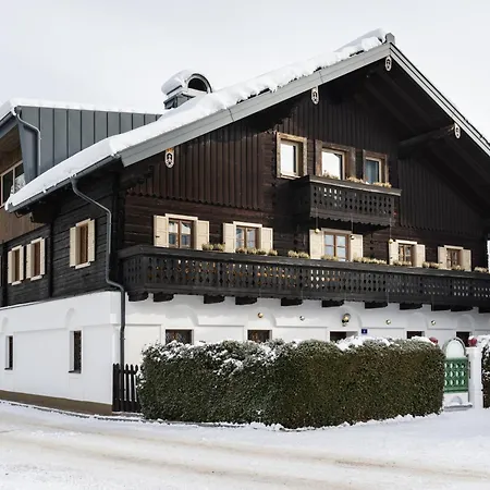 Haus.1800 *