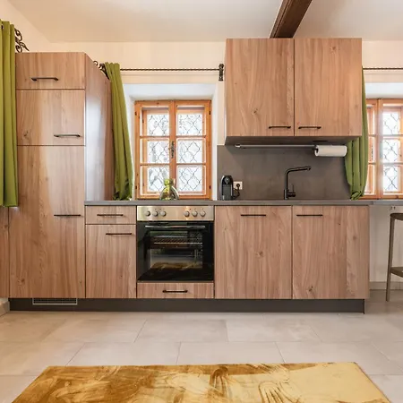 Haus.1800 דירה *